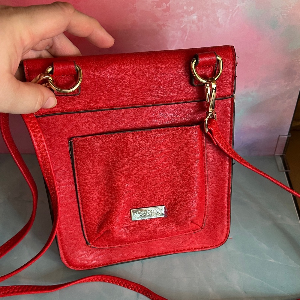 Carlos Santana Bold Red Crossbody Bag with Lion - Picture 8 of 17